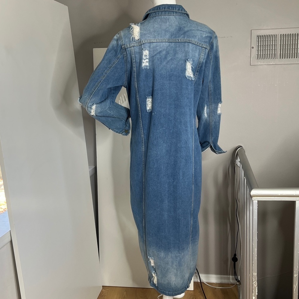 Women’s Sz 8-10 Long Distressed Denim Dress Trench Coat - Picture 5 of 12